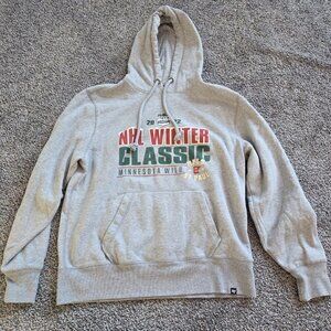 2022 MN Wild NHL Winter Classic Sweatshirt - Size Large